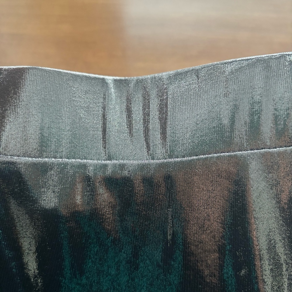 Torrid Metal Grey Liquid Shine Midi Skirt, Size 2, Women’s 2X - 18/20 - Picture 5 of 9